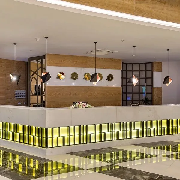 Seashell Vega (ex. Side Crown Sunshine) - zdjęcie 3