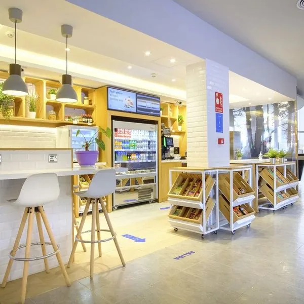 Hilton Garden Inn Malaga - zdjęcie 3