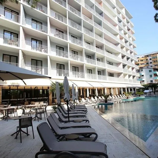 Durres Bay - zdjęcie 5