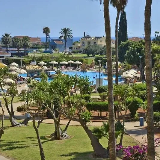 Makronisos Village - zdjęcie 4