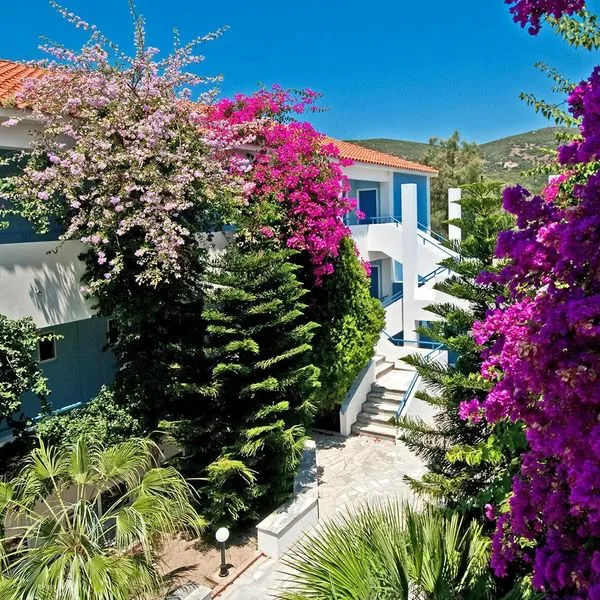 Zefiros Beach - zdjęcie 2