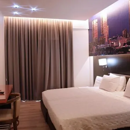 Athens City - zdjęcie 5