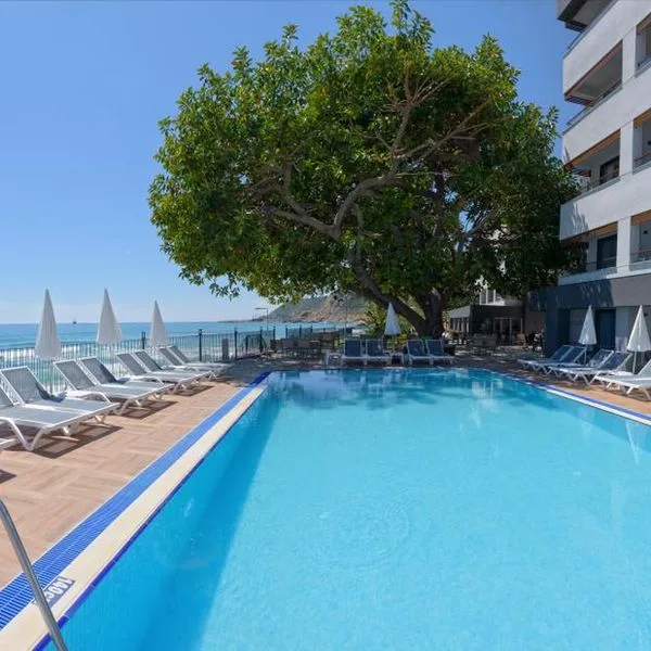 Floria Beach - zdjęcie 2