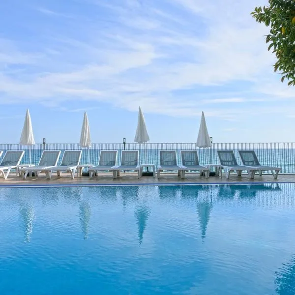 Floria Beach - zdjęcie 4