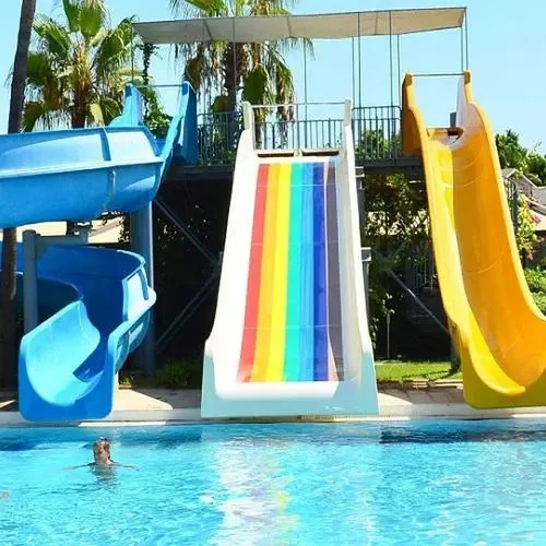 Insula Resort - zdjęcie 2