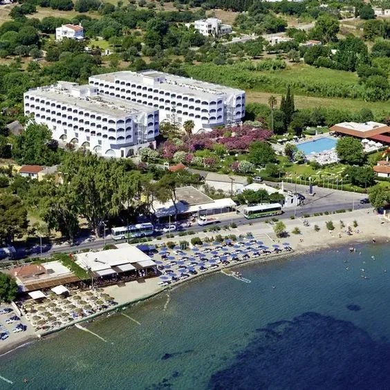 Continental Palace - zdjęcie 3