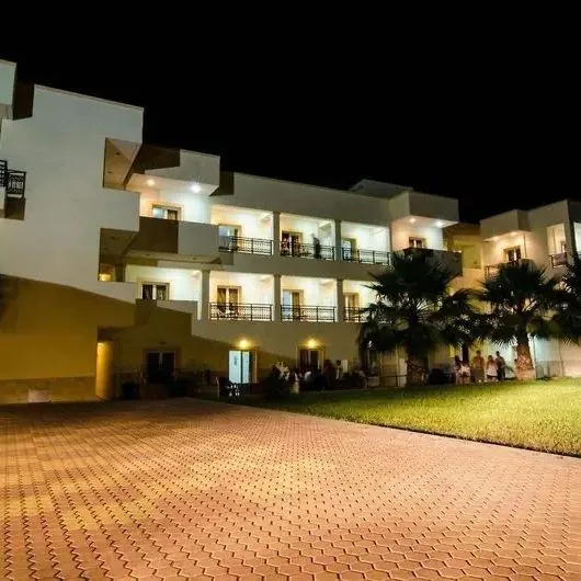 Real Palace - zdjęcie 3