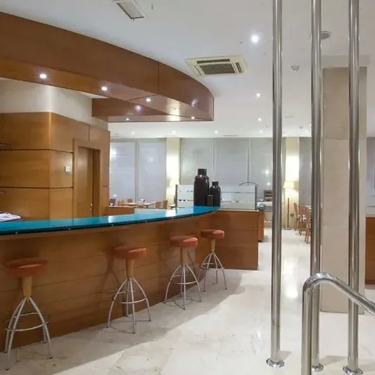 NH San Pedro - zdjęcie 2