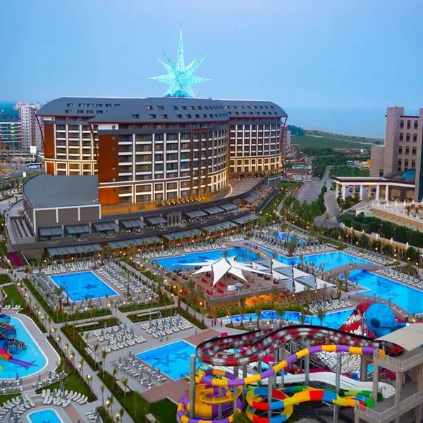 Royal Seginus - zdjęcie 3