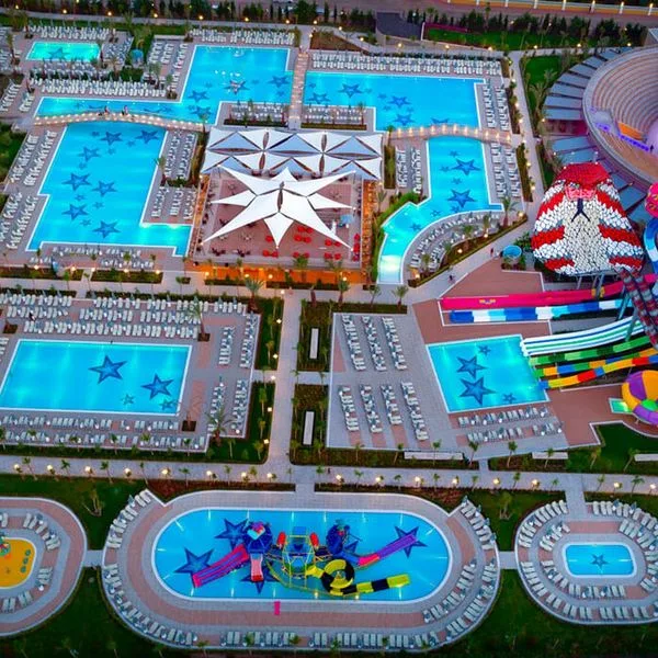 Royal Seginus - zdjęcie 4