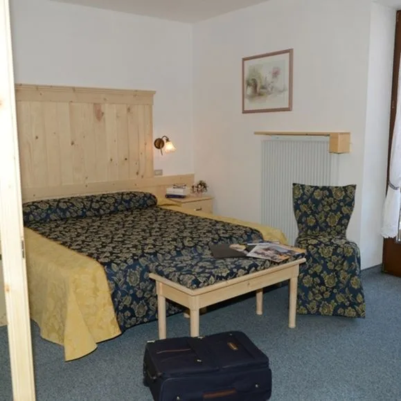 Corona (Carano) - zdjęcie 2