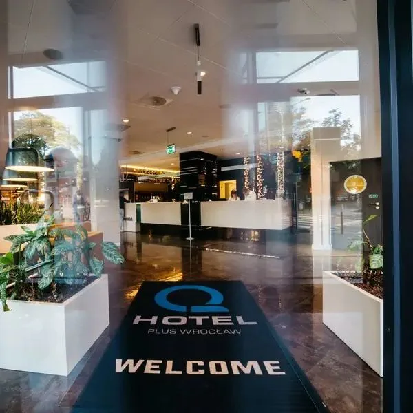 Q Plus Wrocław - zdjęcie 5