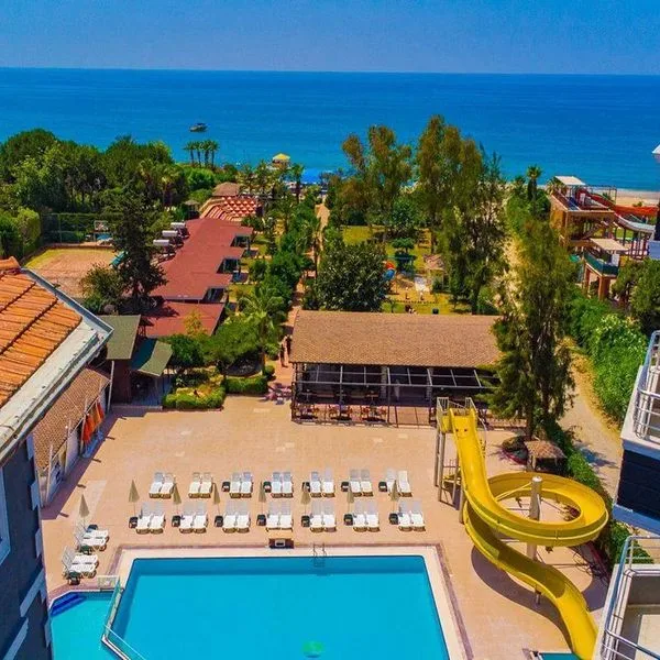 Clover Magic Park Beach - zdjęcie 3