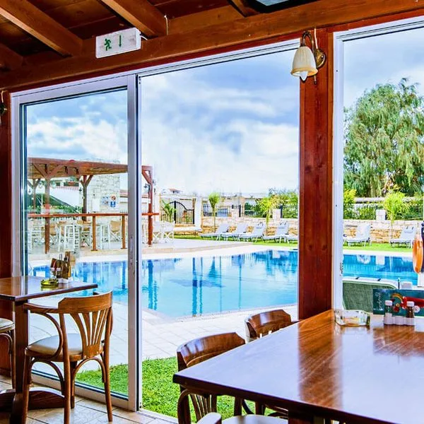 Yiannis Manos - zdjęcie 4