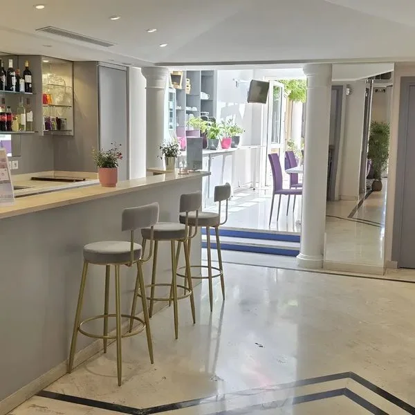 De La Fontaine - zdjęcie 3