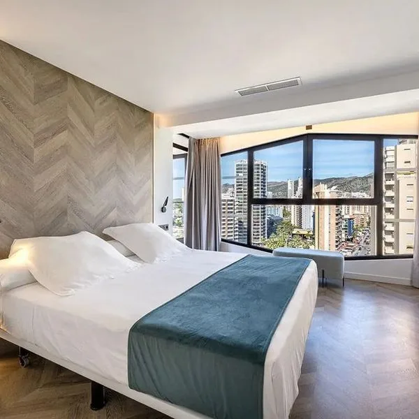 Climia Belroy - zdjęcie 5