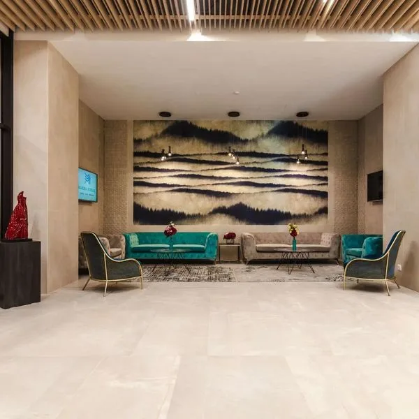 Marina Burgas - zdjęcie 2