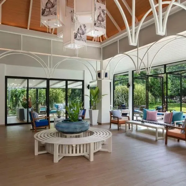 Avani + Koh Lanta Krabi Resort (ex. Crown Lanta Resort & Spa) - zdjęcie 4