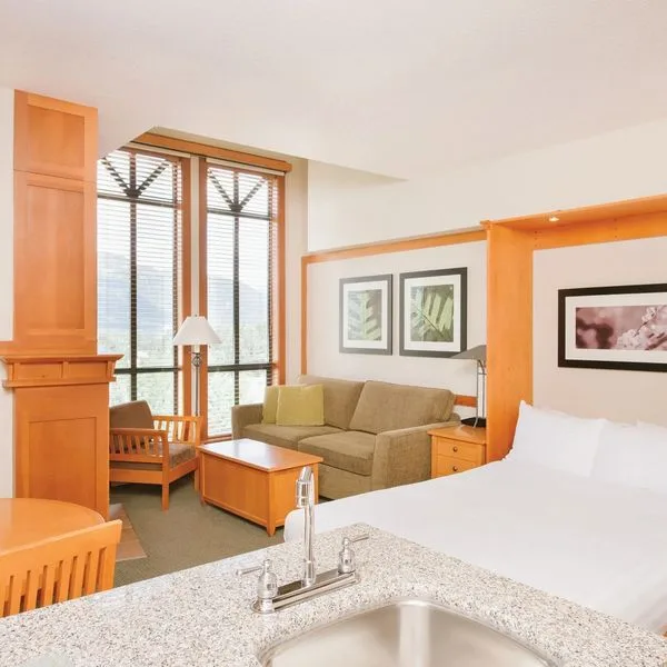 Pan Pacific Whistler Mountainside - zdjęcie 5