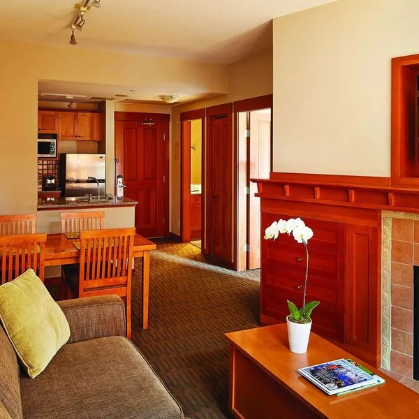 Pan Pacific Whistler Mountainside - zdjęcie 4