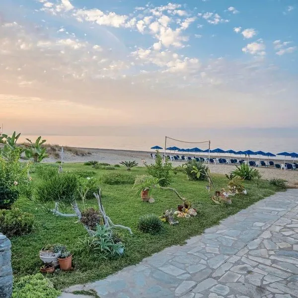 Kathrin Beach - zdjęcie 5