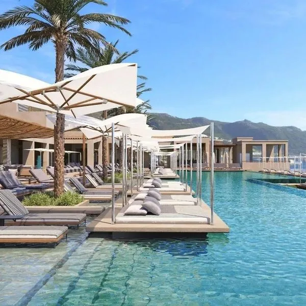 Oros Luxury Beach Resort