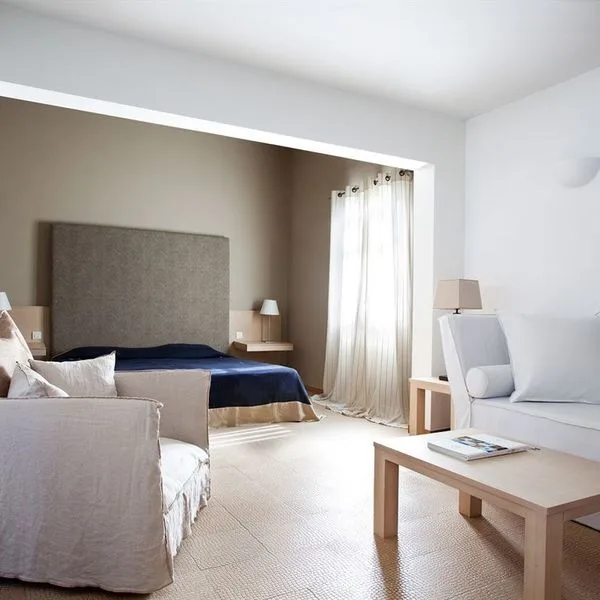 Minos Beach Art - zdjęcie 5