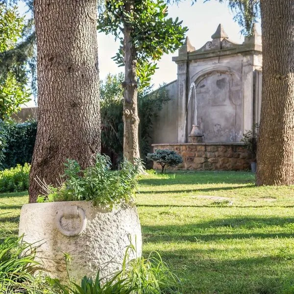 Occidental Aurelia - zdjęcie 3