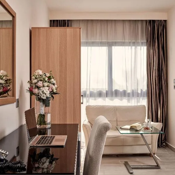 All Senses Ocean Blue Seaside Resort (ex. MedBlue Kremasti) - zdjęcie 2