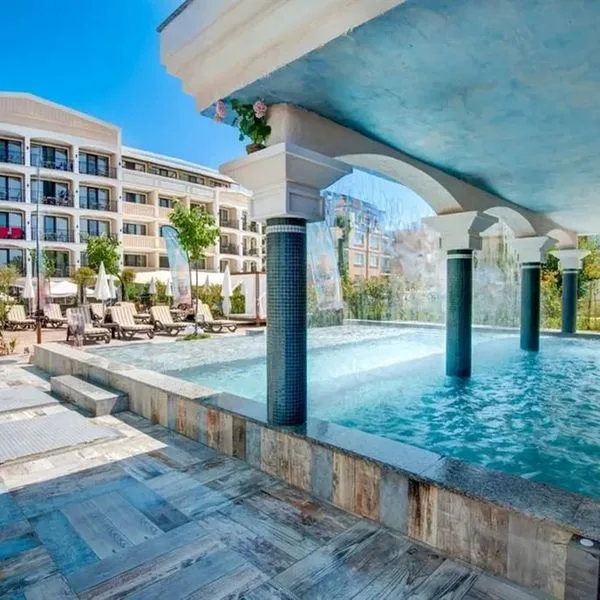 Siena Palace - zdjęcie 2