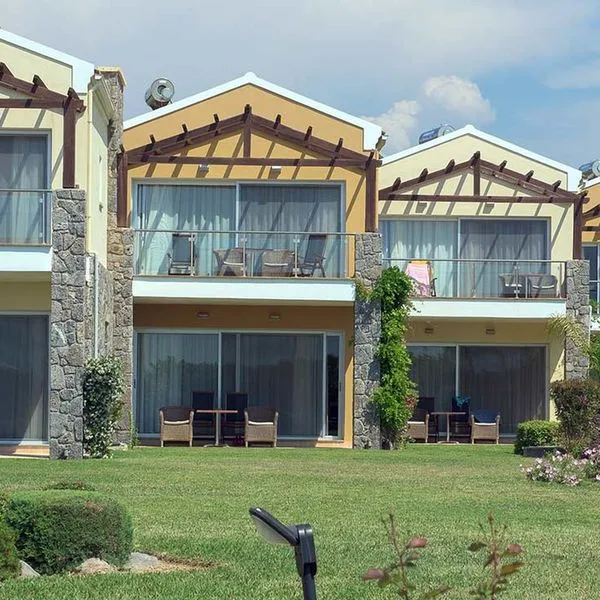 Restia (Acharavi) - zdjęcie 2