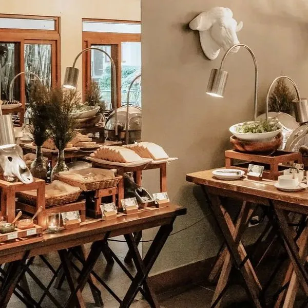 The Funny Lion Coron - zdjęcie 4