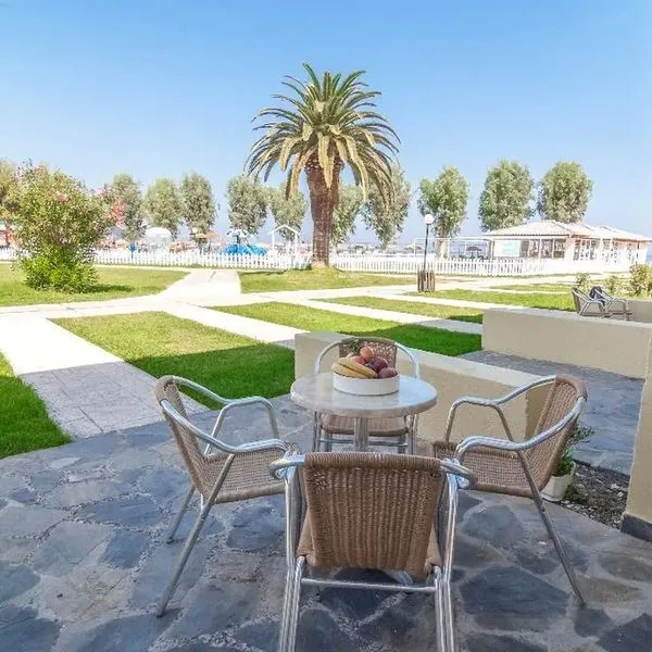 Canvas by Mitsis Messonghi - zdjęcie 3