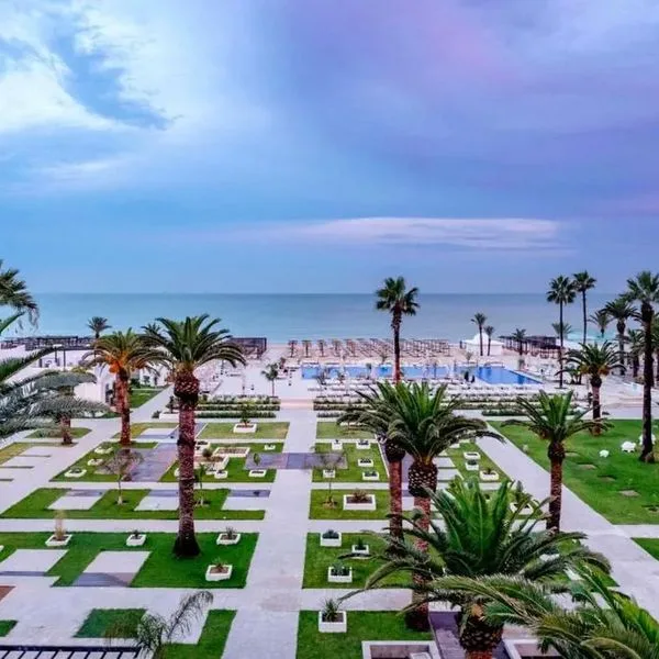 Les Orangers Garden Villas & Bungalows