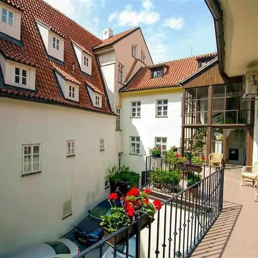 Josephine Old Town Square - zdjęcie 2