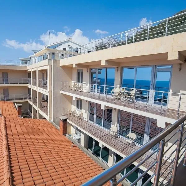 Raymond Kazanegra (Budva) - zdjęcie 2