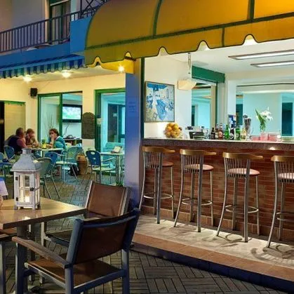 Mariamare Apartments (ex. Bella Vista) - zdjęcie 2