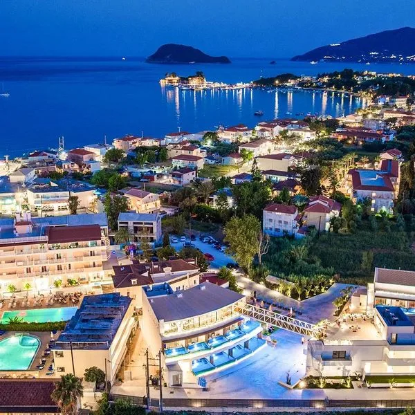 Ionis Art Luxury Suites - zdjęcie 2