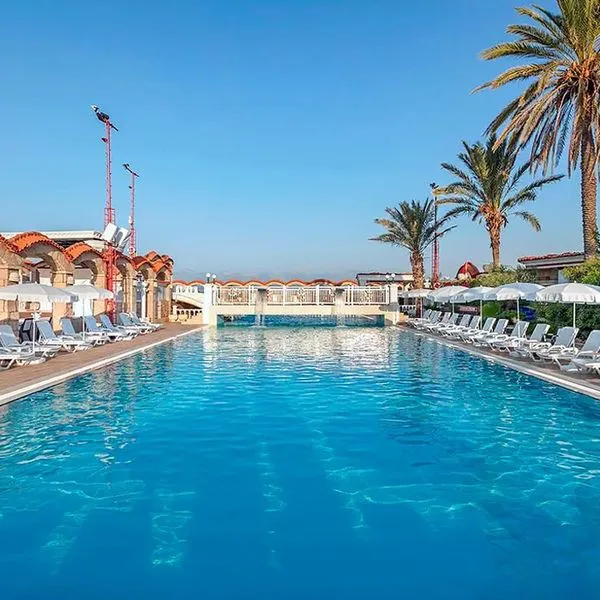 Club Sera - zdjęcie 3