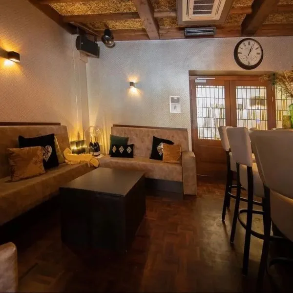 Old Quarter - zdjęcie 2