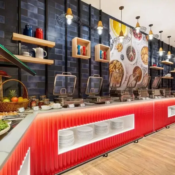 La Quinta by Wyndham Dubai Jumeirah (ex. The Country Club) - zdjęcie 4