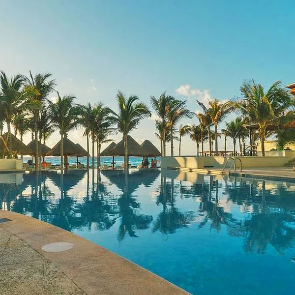 Nyx Cancun - zdjęcie 2