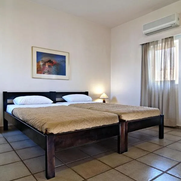 Ourania - zdjęcie 4