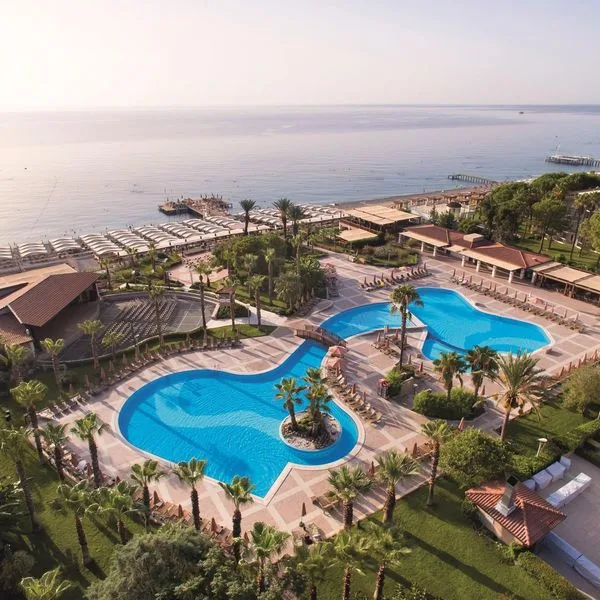 Akka Alinda - zdjęcie 3