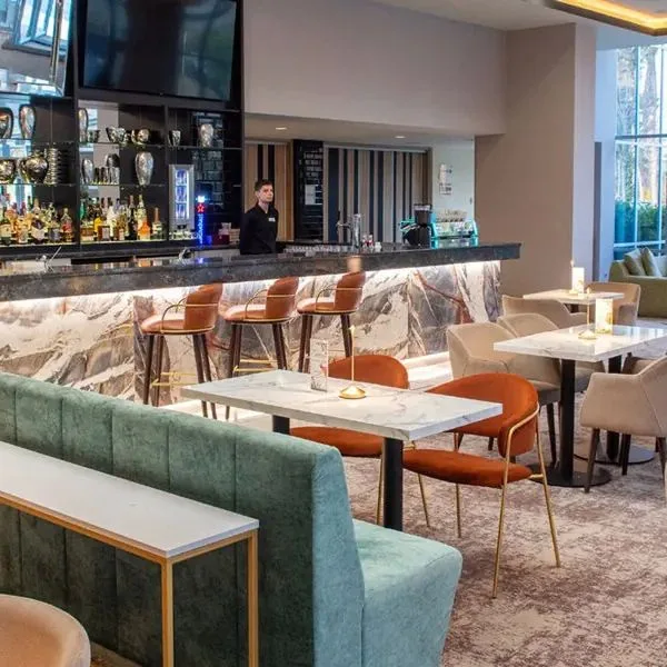 Azur (Siofok) - zdjęcie 4