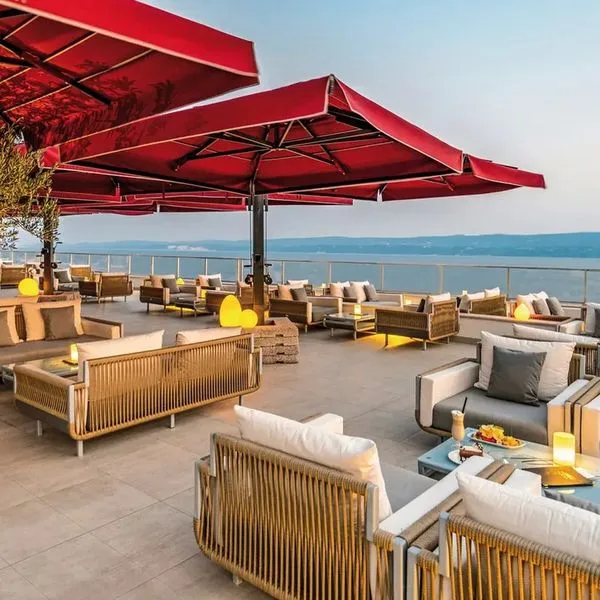 Plaza (Duce) - zdjęcie 3