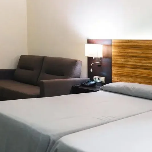 Port Elche (ex. Holiday Inn Elche) - zdjęcie 3