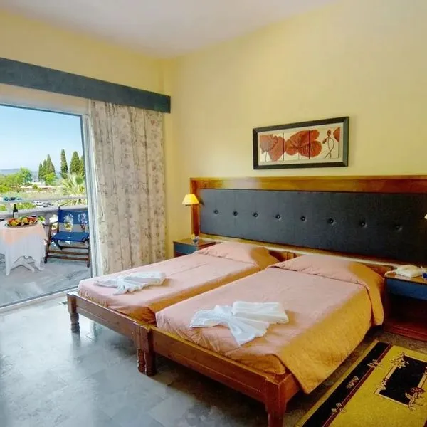 Potamaki Beach (Benitses) - zdjęcie 4