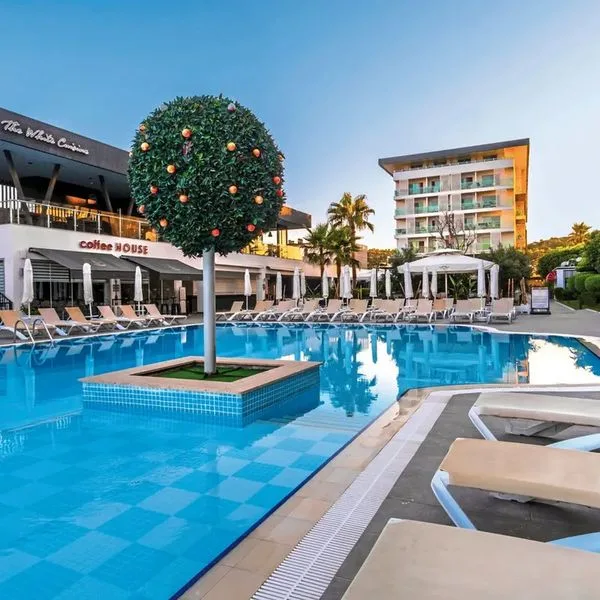 White City Resort - zdjęcie 3