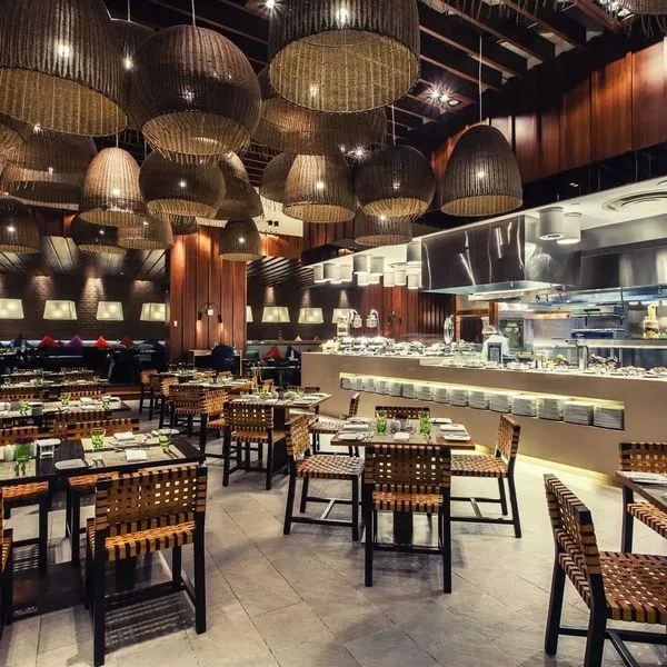 Crowne Plaza Yas Island - zdjęcie 2